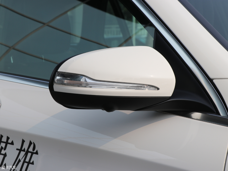 2018YGLC GLC 300 4MATIC Ӹ