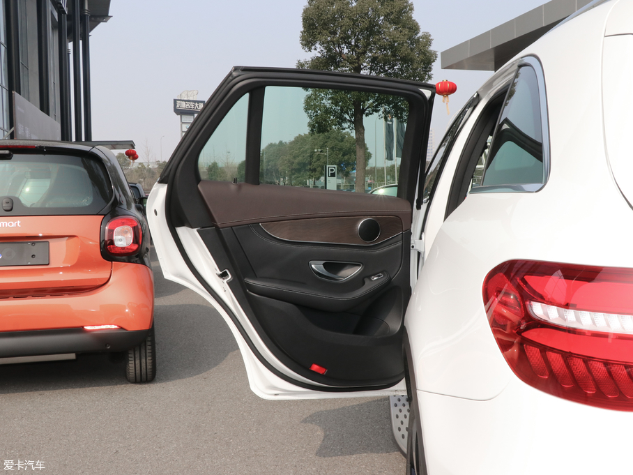 2018YGLC GLC 300 4MATIC Ӹ