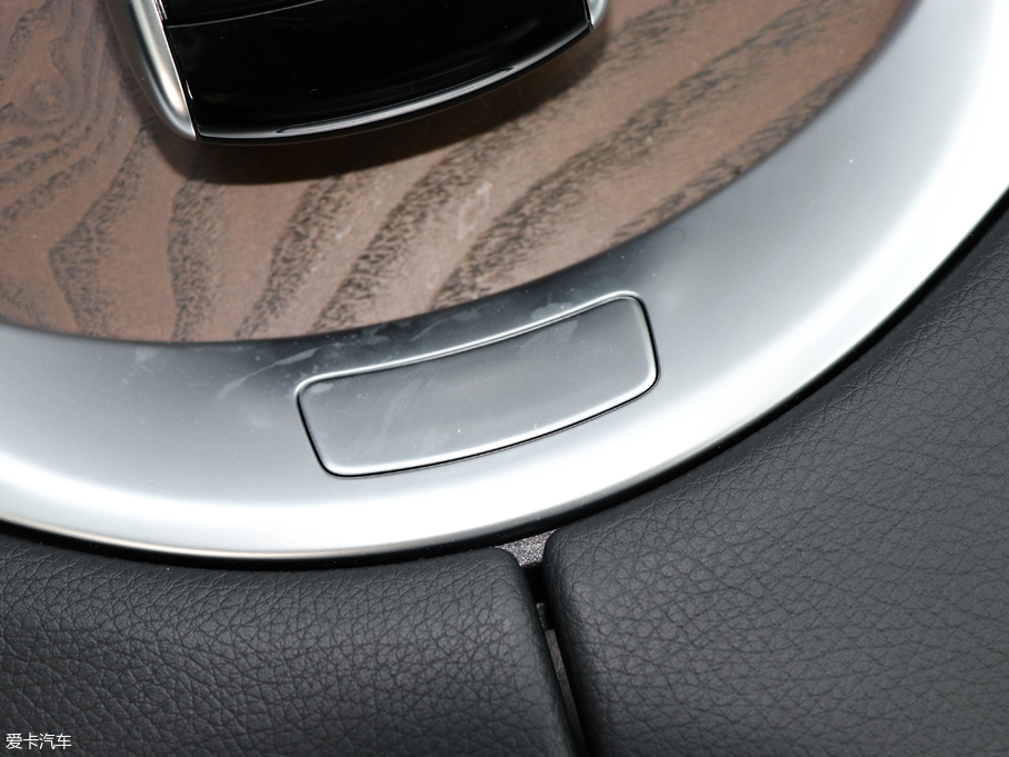 2018YGLC GLC 300 4MATIC Ӹ