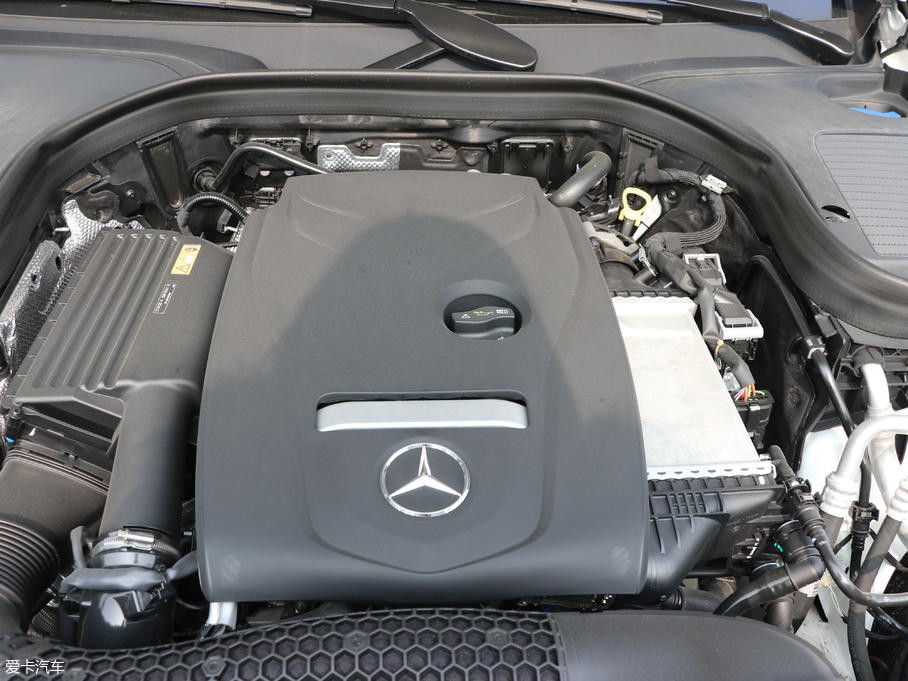 2018YGLC GLC 300 4MATIC Ӹ