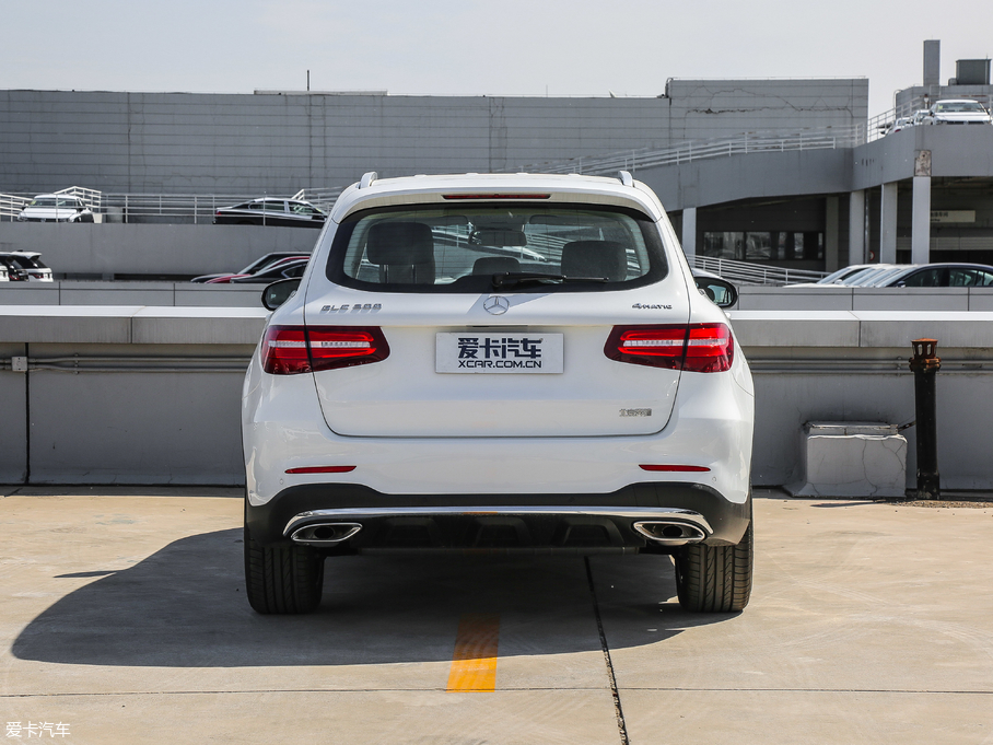 2018YGLC Ŀ GLC 300 4MATIC (dng)