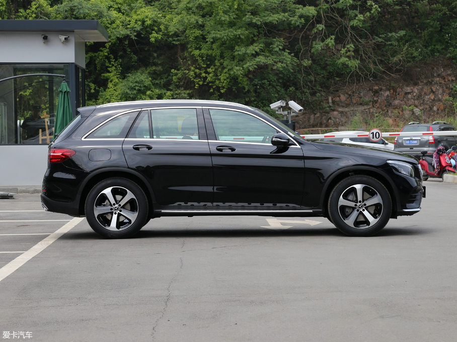 2018YGLC Ŀ GLC 260 4MATIC A