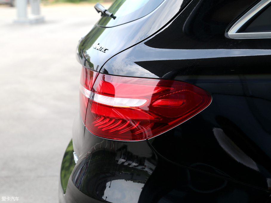 2018YGLC Ŀ GLC 260 4MATIC A