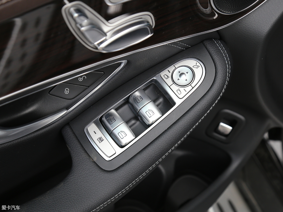 2018YGLC Ŀ GLC 260 4MATIC A