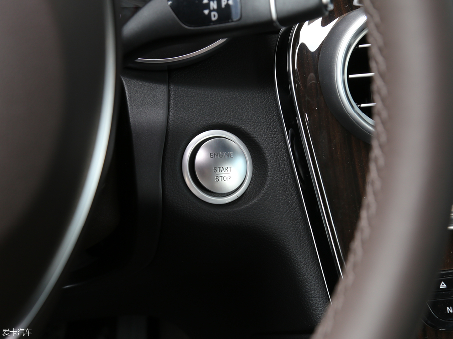 2018YGLC Ŀ GLC 260 4MATIC A