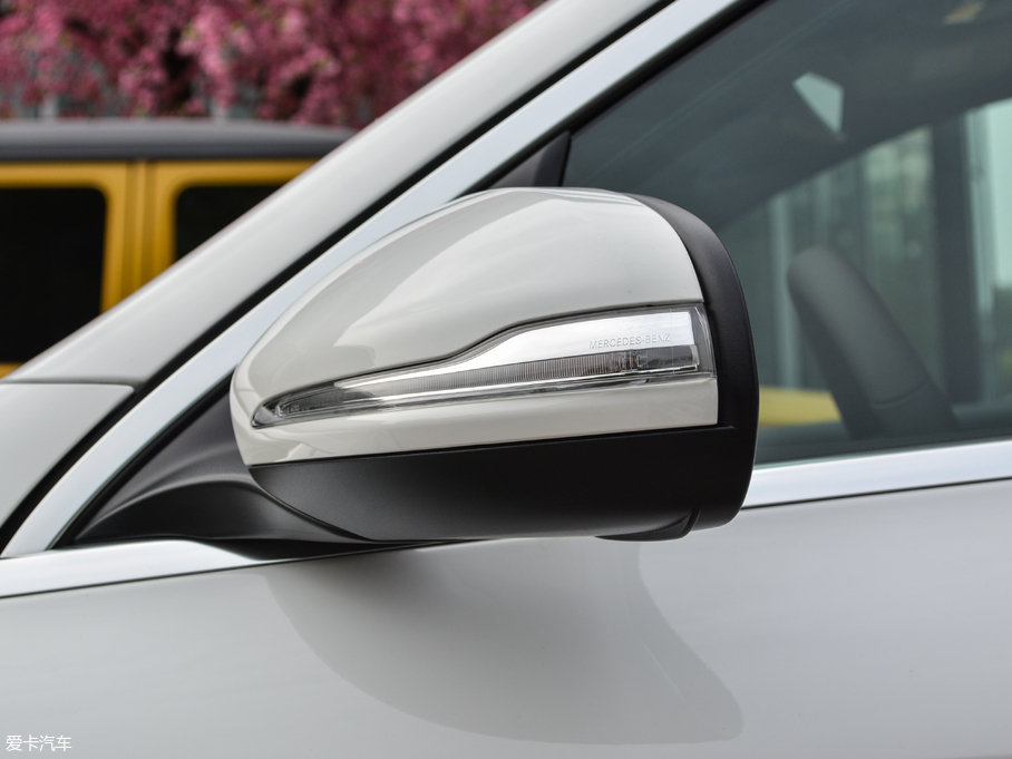 2018YGLC Ŀ GLC 200 4MATIC