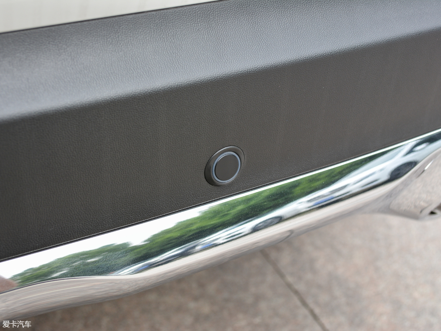 2018YGLC GLC 200 4MATIC