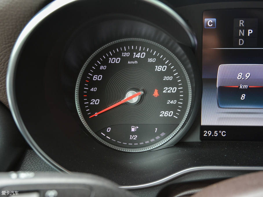 2018YGLC Ŀ GLC 200 4MATIC