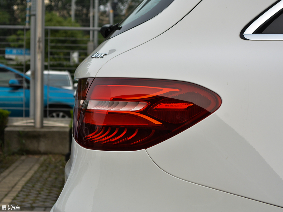 2018YGLC Ŀ GLC 260 4MATIC Ӹ