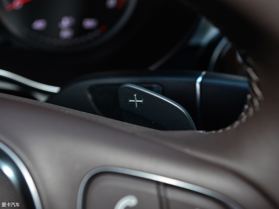 2018��YGLC �Ŀ� GLC 260 4MATIC ��(d��ng)����