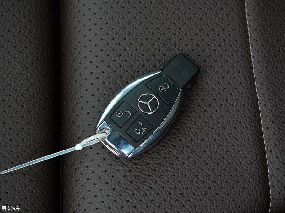 2018YGLC Ŀ GLC 260 4MATIC Ӹ