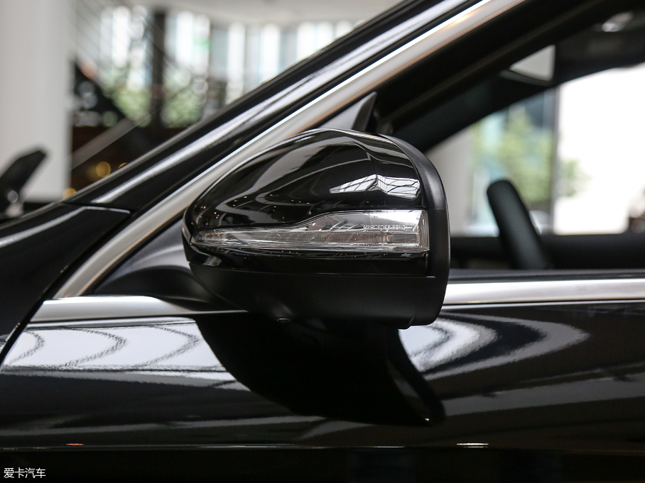 2018YGLC Ŀ GLC 300 4MATIC A