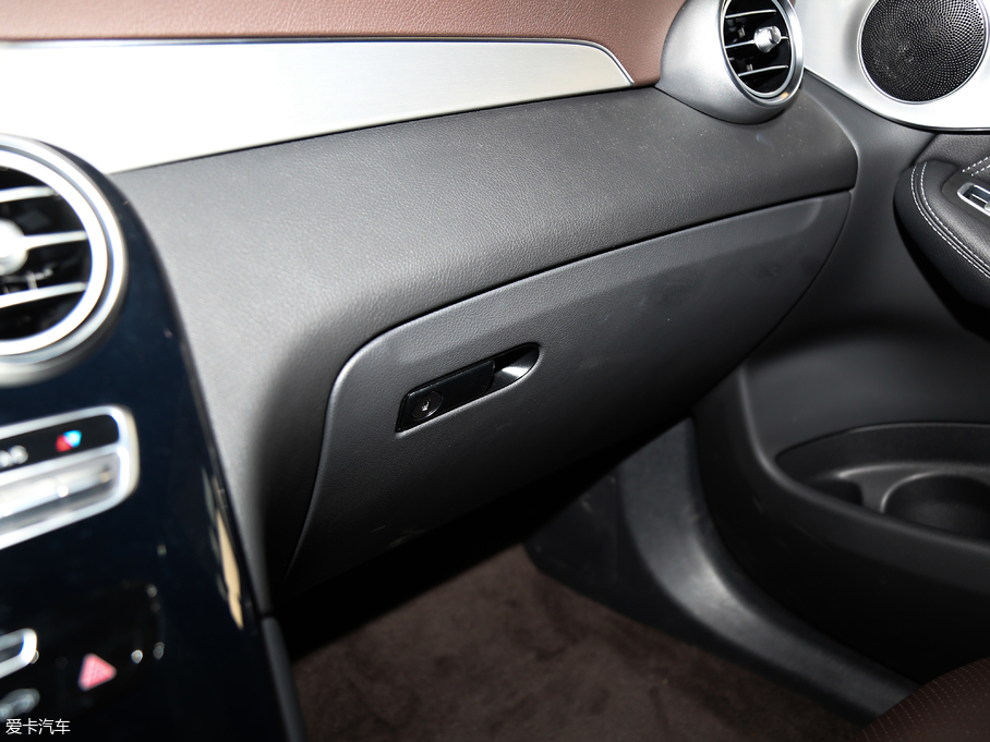 2018YGLC Ŀ GLC 260 4MATIC Ӹ