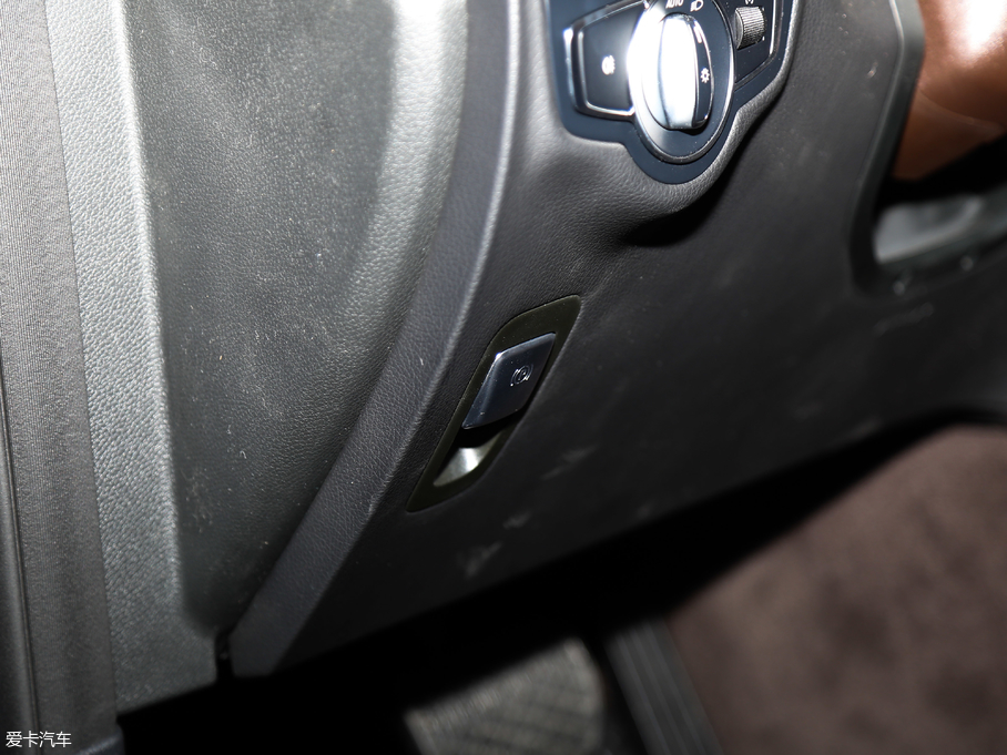 2018YGLC Ŀ GLC 260 4MATIC Ӹ