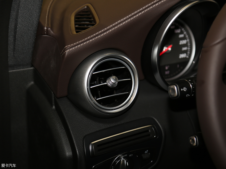 2018YGLC Ŀ GLC 260 4MATIC Ӹ