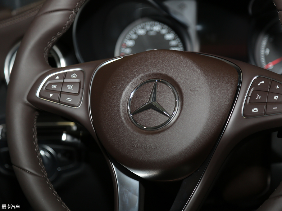 2018YGLC Ŀ GLC 260 4MATIC Ӹ