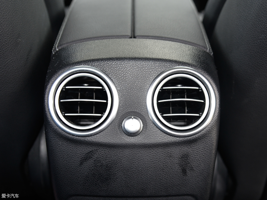 2018YGLC GLC 260 4MATIC A