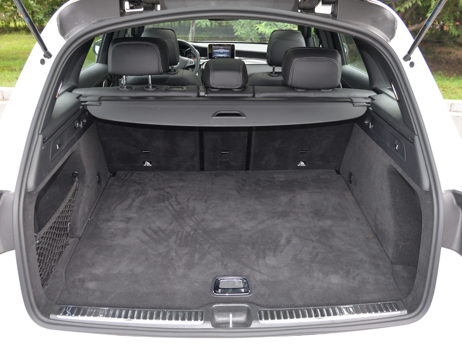 2018YGLC GLC 260 4MATIC A