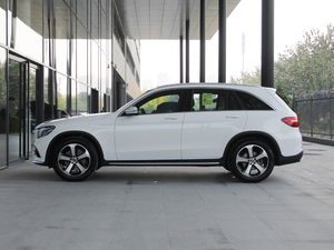 2018款GLC 260 4MATIC 豪华型 正侧（左）