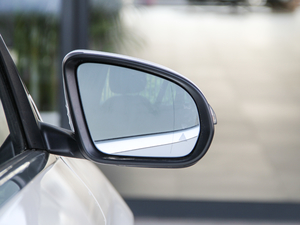 2018GLC 260 4MATIC A (x)(ji)^