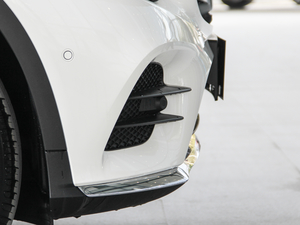 2018GLC 260 4MATIC A ^