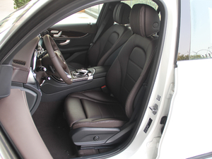 2018GLC 260 4MATIC A {