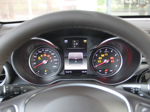 2018款GLC 260 4MATIC 豪华型 仪表