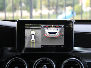 2018GLC 260 4MATIC A п؅^