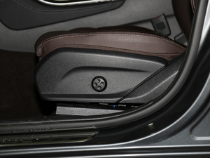 2018GLC 300 4MATIC A g