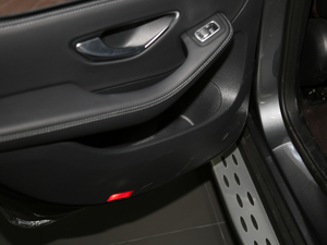 2018GLC 300 4MATIC A g