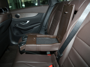 2018GLC 300 4MATIC A g