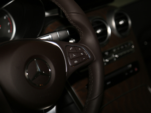 2018GLC 300 4MATIC A п؅^