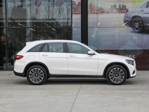 2018GLC 260 4MATIC Ӹ w^