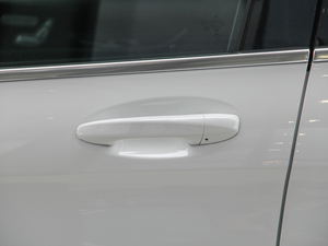 2018GLC 260 4MATIC Ӹ {T