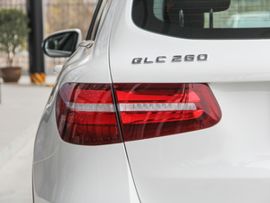 2018GLC 260 4MATIC Ӹ ^