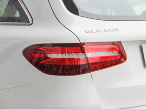 2018GLC 260 4MATIC Ӹ ^