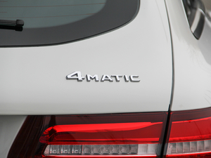 2018GLC 260 4MATIC Ӹ ^