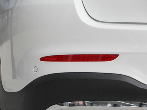 2018GLC 260 4MATIC Ӹ ^