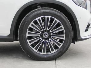 2018GLC 260 4MATIC Ӹ ^