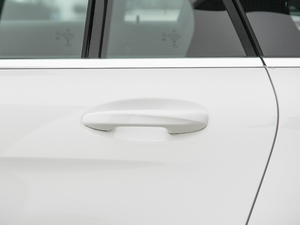 2018GLC 260 4MATIC Ӹ ^