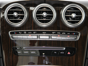 2018GLC 260 4MATIC Ӹ {(dio){(dio)(ji)