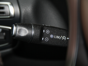 2018GLC 260 4MATIC Ӹ п؅^(q)