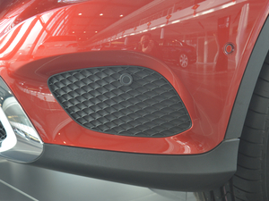 2018GLC 200 4MATIC ^