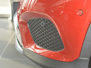 2018GLC 200 4MATIC ^