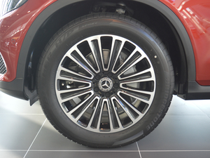 2018GLC 200 4MATIC ݆Ȧ