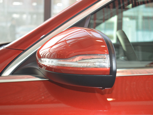 2018GLC 200 4MATIC ^