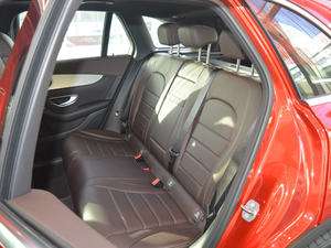 2018款GLC 200 4MATIC 后排座椅