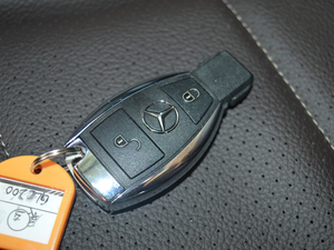 2018GLC 200 4MATIC ܇耳