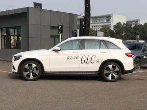 2018款GLC 300 4MATIC 动感型 正侧（左）