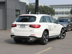 2018款GLC 300 4MATIC 动感型 整体外观